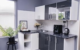 Bachelor Suite In Rustenburg